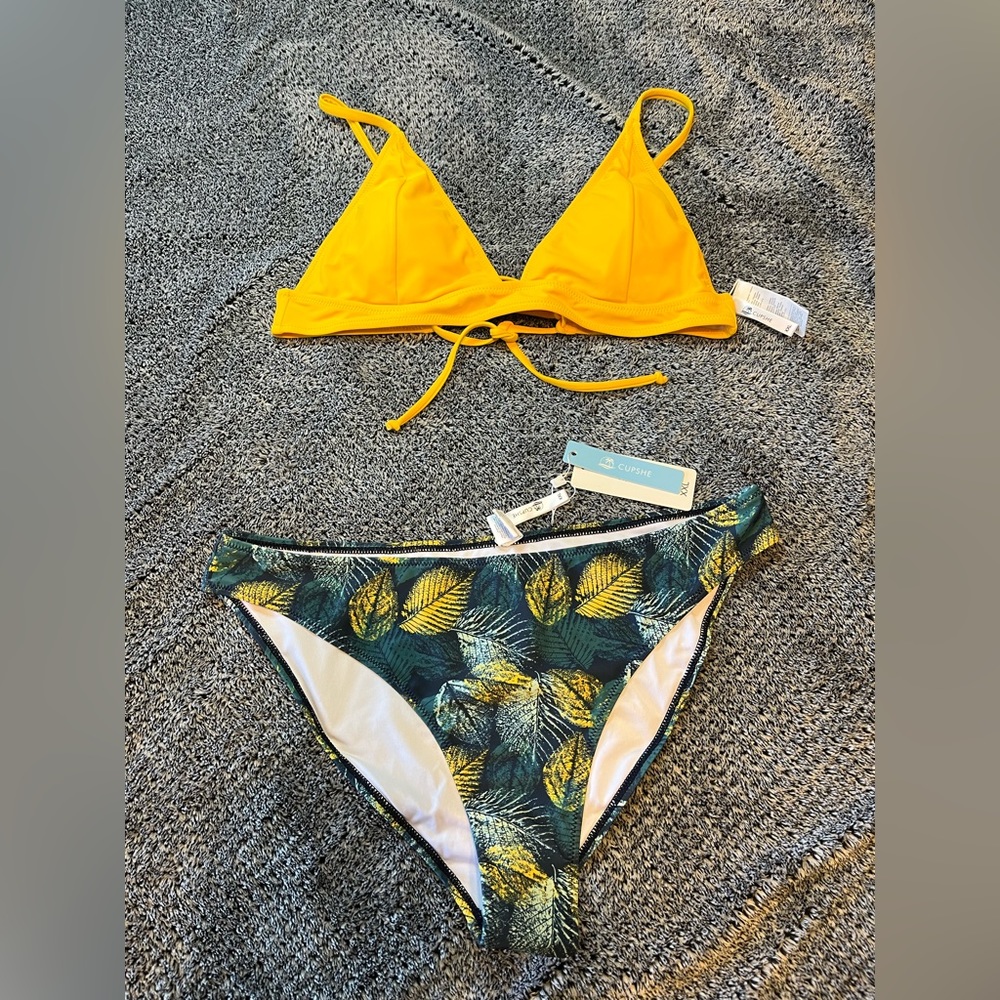 Festive Cupshe 2 pc yellow swimsuit. Size XXL #61P
